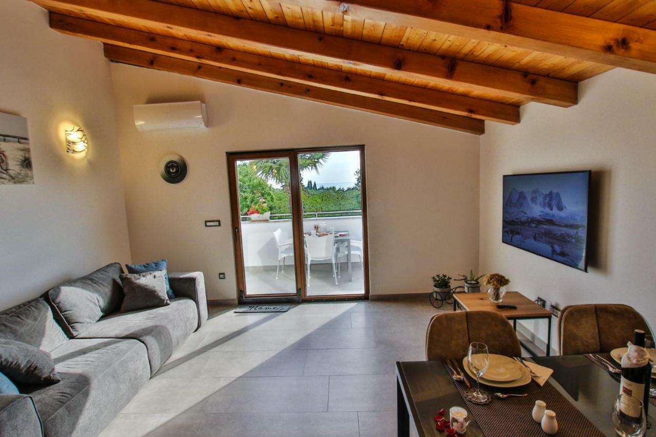 Diamond Seaview Apartment *